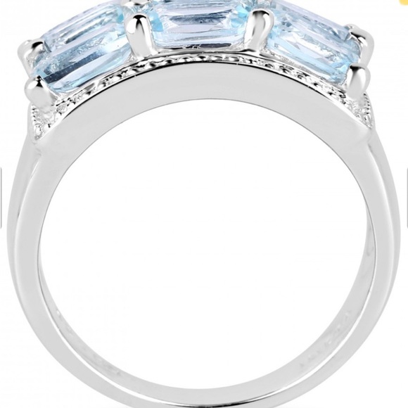 Sale‼️Sterling Silver Topaz Ladies' Ring- Size 7 - - Picture 4 of 12